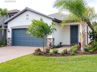 815 SE Villandry Way, Port Saint Lucie, FL 34984