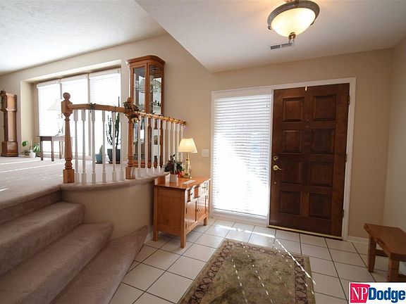 3rd image of 14914 Martha Cir