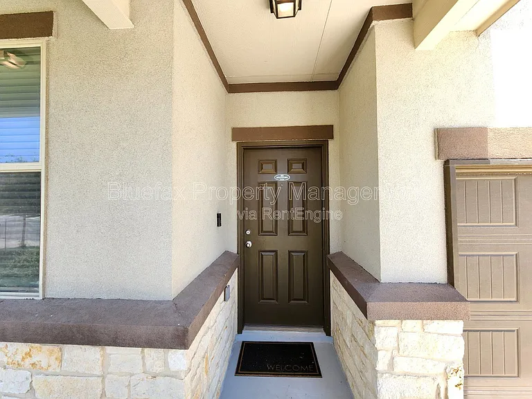6811 Freedom Hls — Photo 4