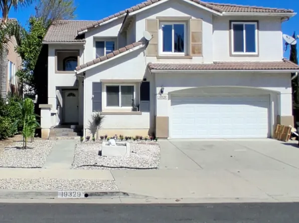 19329 Runnymede St, Reseda, CA 91335