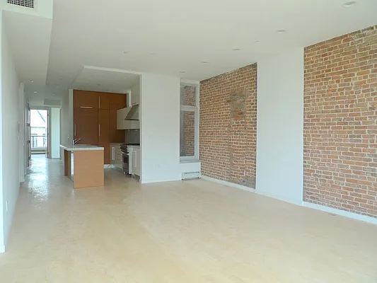 Sold by Sotheby's International Realty | media 11