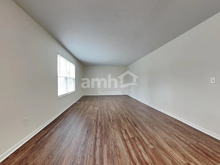 6645 Water Lily Ln — Photo 8