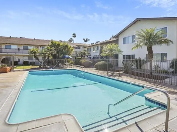 Sierra West Apartments