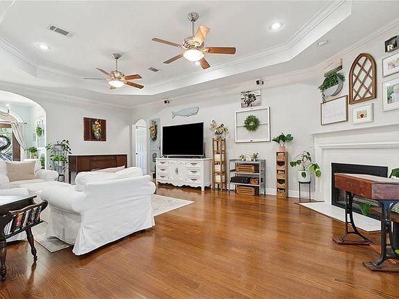 4th image of 155 Maud Olive Dr