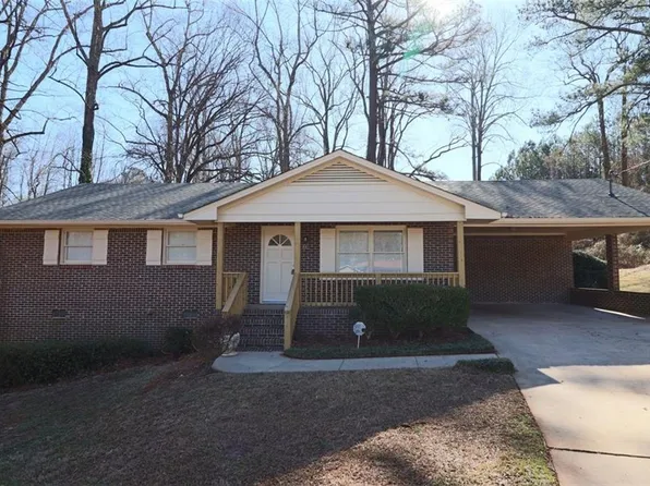 441 E Northwoods Dr, Griffin, GA 30223
