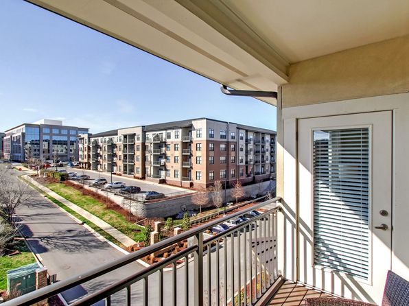 323 Seven Springs Way APT 216