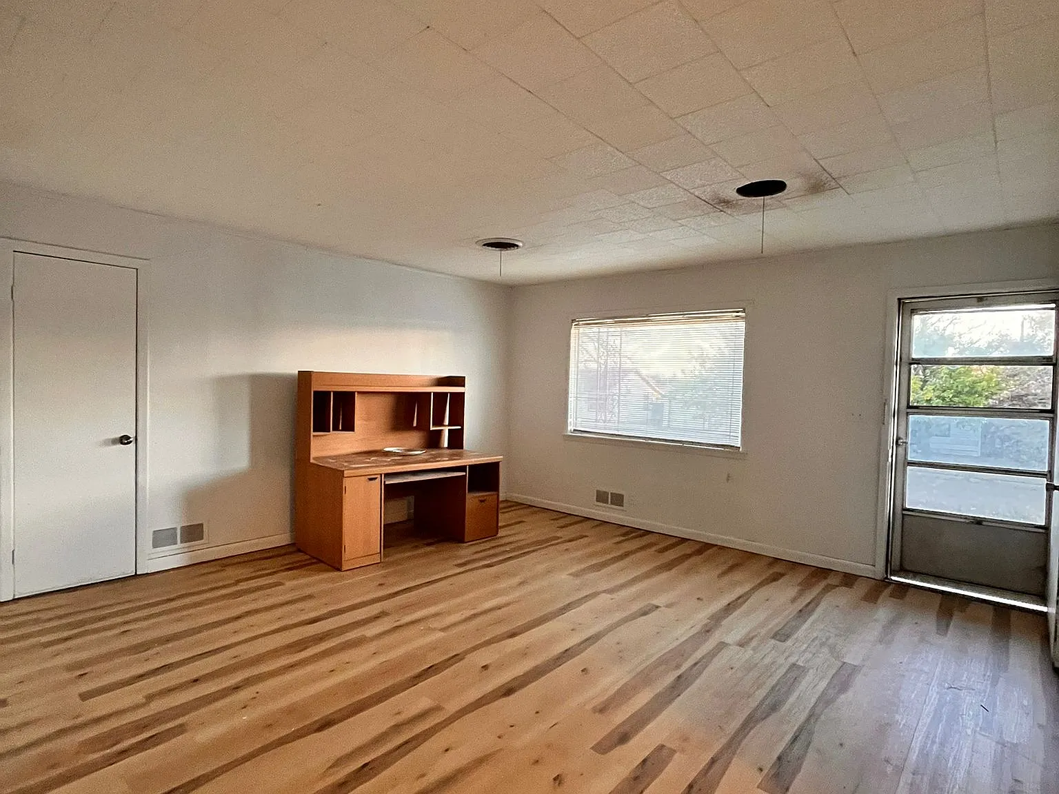 2 bed, 1024 sqft, $900 — Photo 3