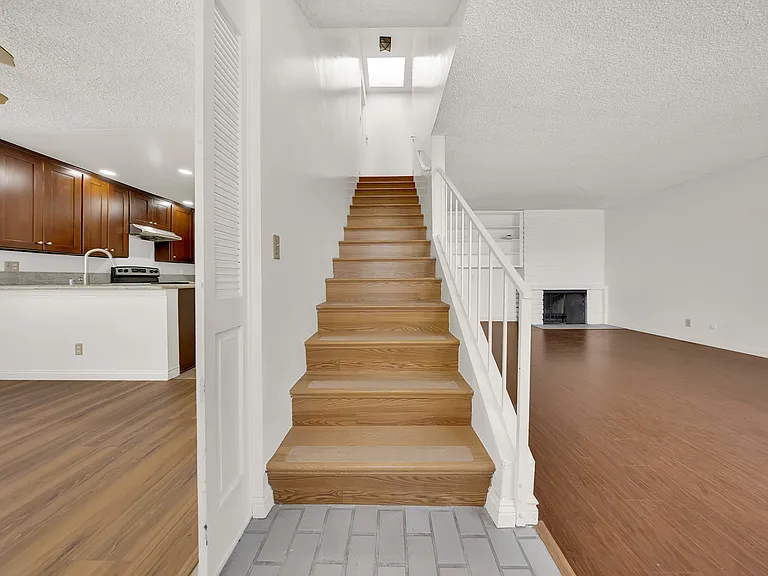850 Arcadia Ave #5 — Photo 7