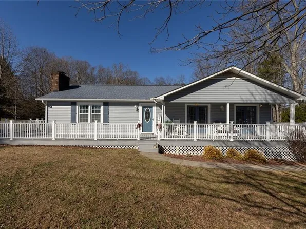 115 Basswood Ter, Wilkesboro, NC 28697