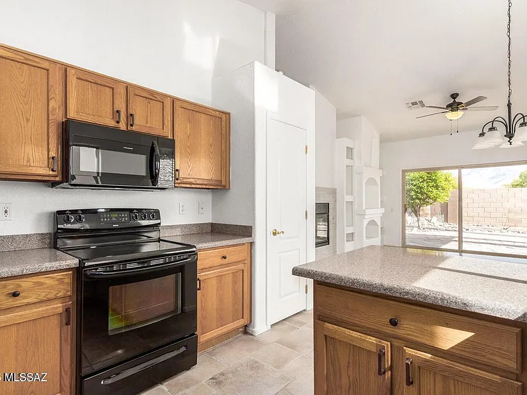 9162 N Treasure Mountain Dr — Photo 9