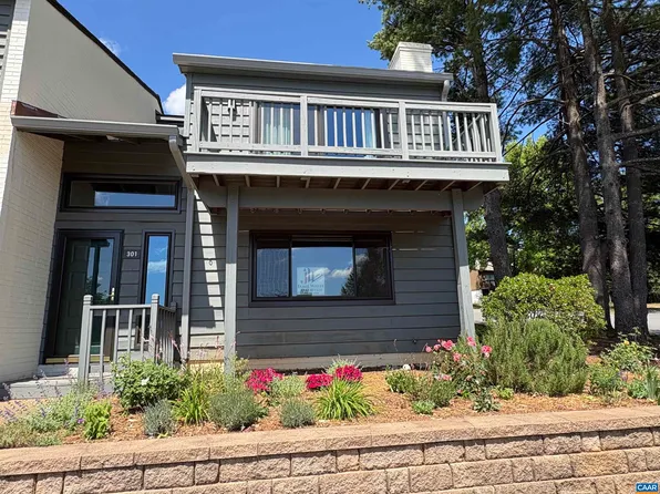 301 Harvest Dr, Charlottesville, VA 22903