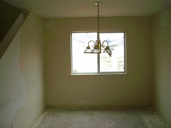 3rd image of 11743 Chanteloup Dr