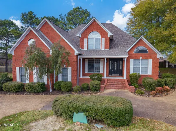 11 Wyndhurst Dr, Jackson, TN 38305