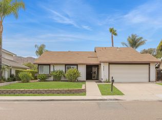9308 Lake Country Dr, Santee, CA 92071
