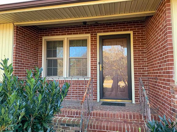 2nd image of 255 Fairview Dr