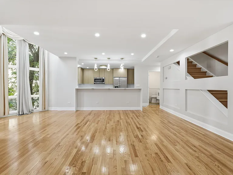 5510 S Cornell Ave #D — Photo 2