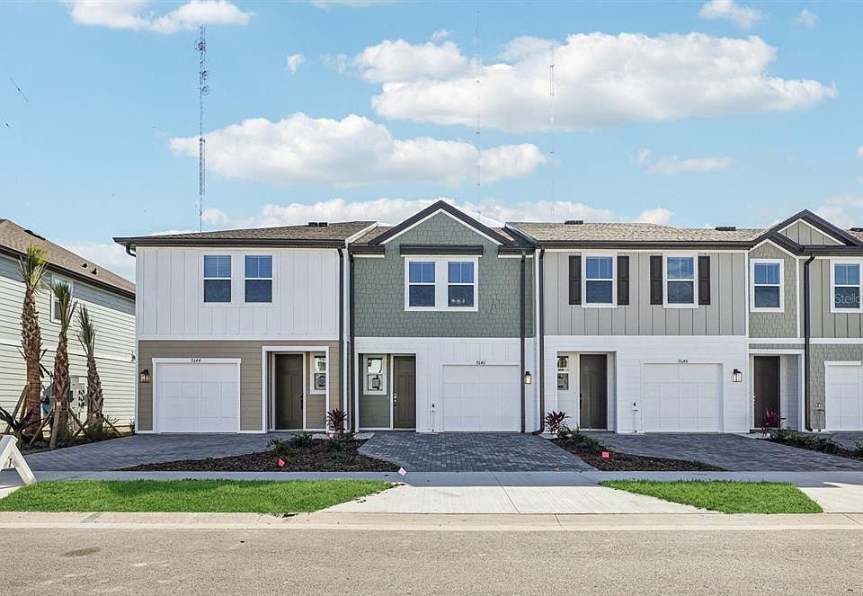 1st image of 7646 Deer Valley Cir