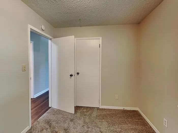 1502 Elizabeth Dr — Photo 14