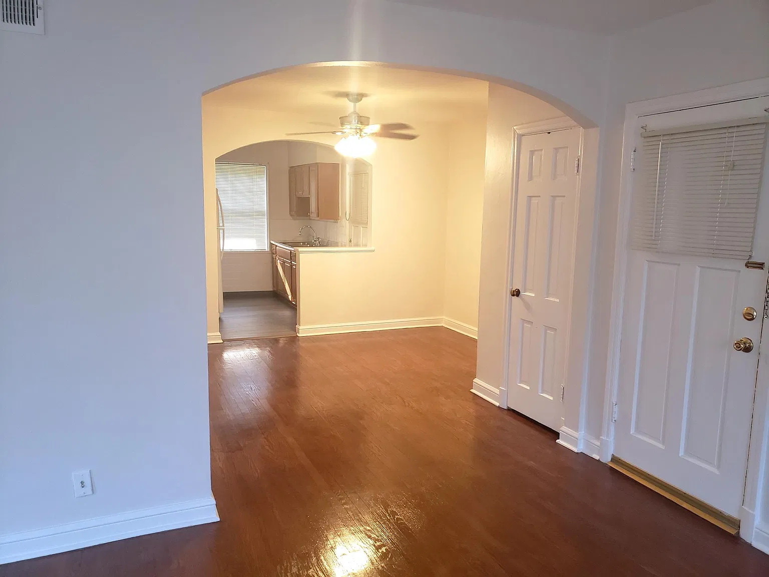 1 bed, 600 sqft, $850 — Photo 2
