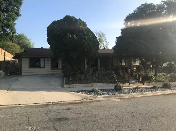 301 Maryknoll Dr, Colton, CA 92324