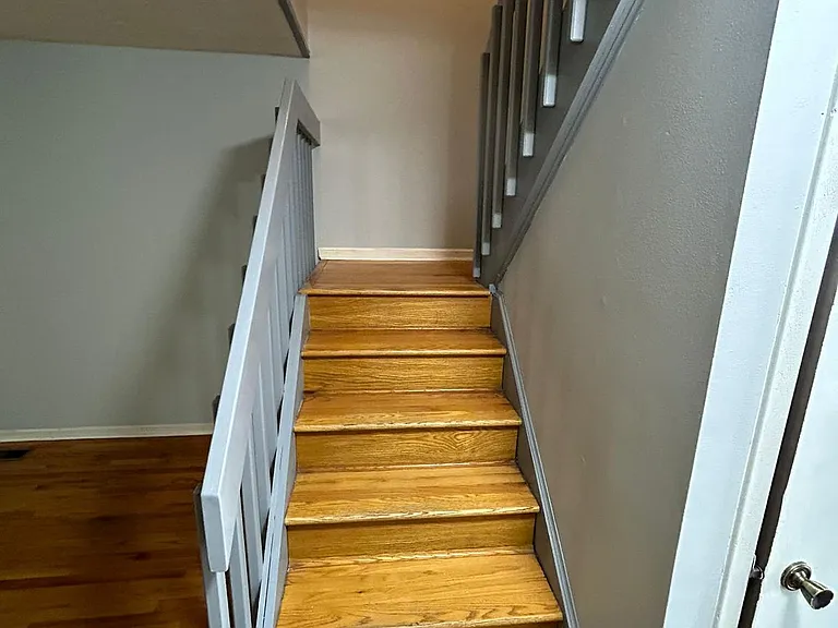 1744 De Forest Ln — Photo 9