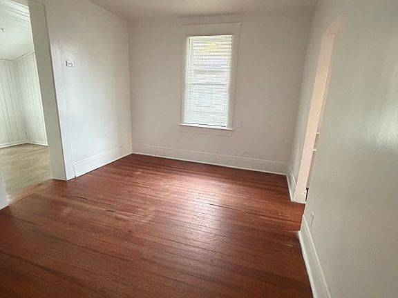 4th image of 2594 Herschel St APT 3