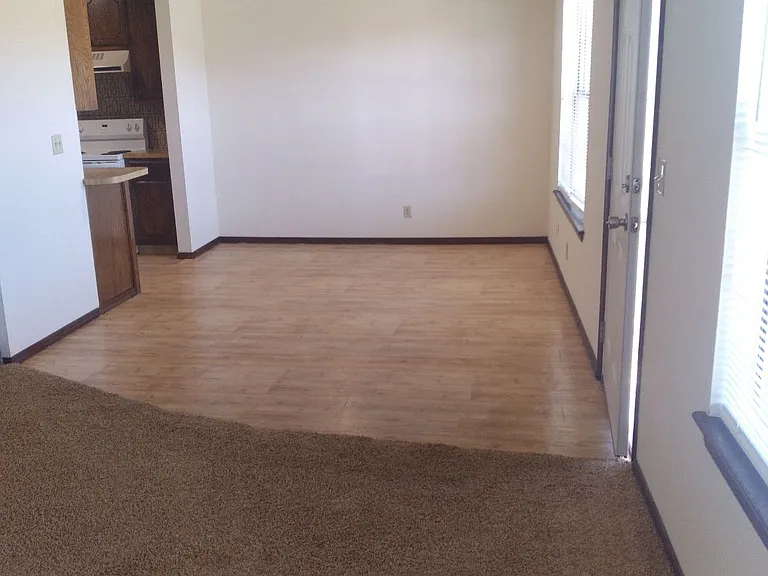 1001 N Wyandotte Ave #A — Photo 4