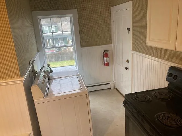 2 bed, 875 sqft, $1,400 — Photo 3