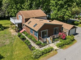 2 Ridgefield Rd, Merrimac, MA 01860