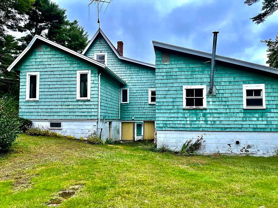 195 Pleasant St, Hanson, MA 02341, MLS# 73022834