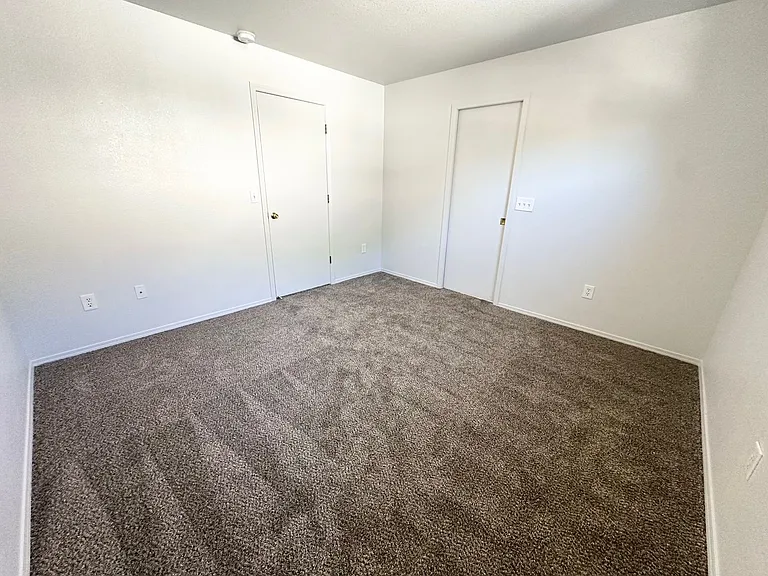 10673 W Halstead Ln #202 — Photo 21