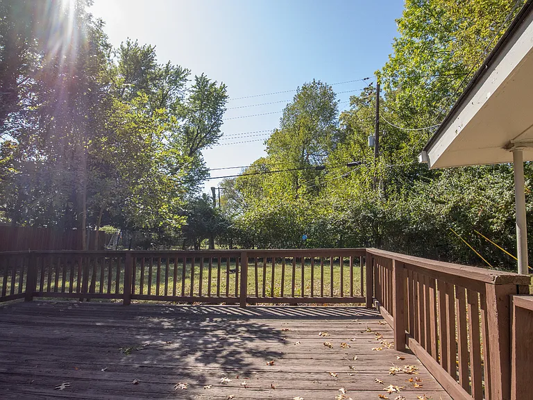 3100 Furman Blvd — Photo 17