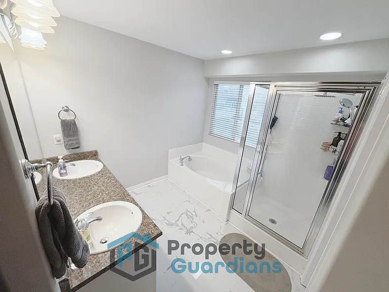 1877 N Bountiful Way — Photo 6