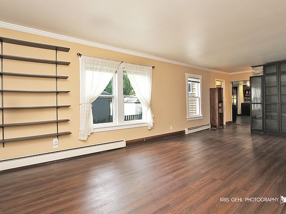 3rd image of 2814 Elisha Ave