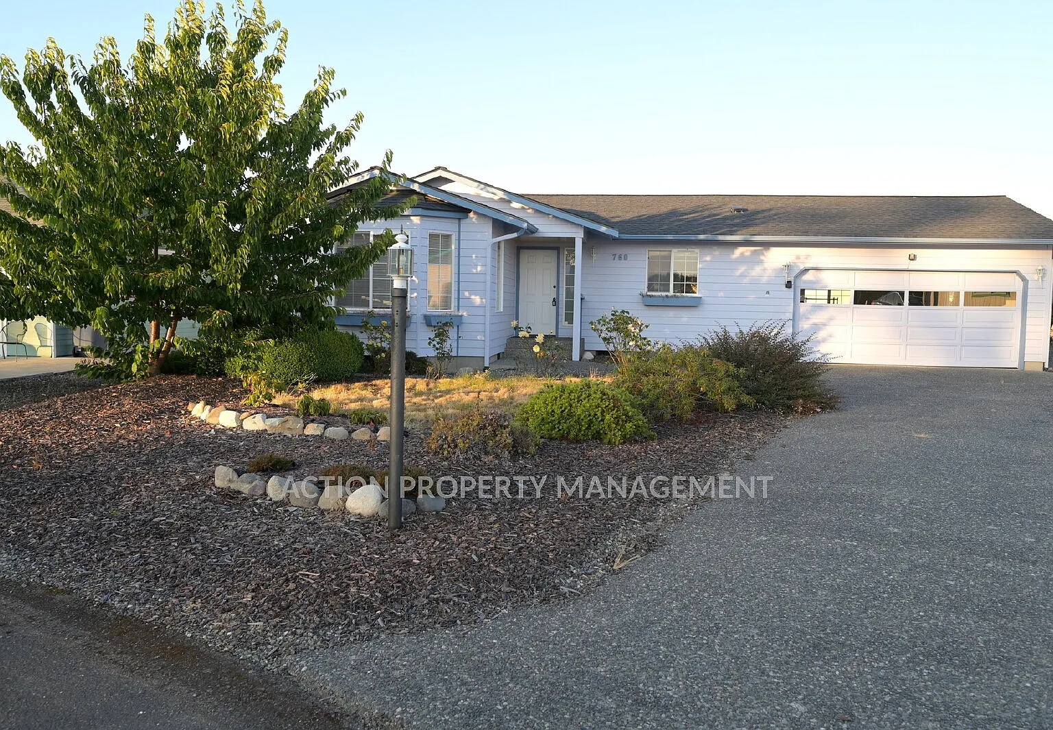 1 bed, 2.0 bath, 1336 sqft, $2,250 — Photo 1
