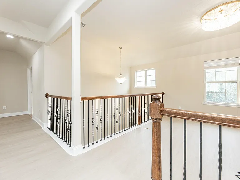 6123 Northcrest Village Way — Photo 29