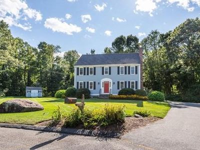 19 Blue Jay Way, Attleboro, MA, 02703