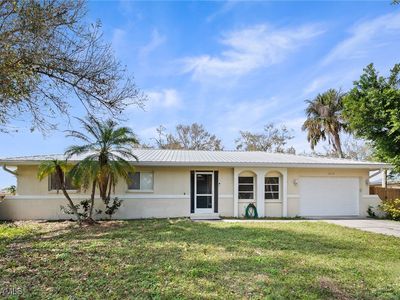 (Undisclosed Address), North Fort Myers, FL, 33917