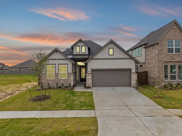 14910 Buffalo Head St, Mont Belvieu, TX 77523