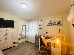 1475 Dwight St #2L, Holyoke, MA 01040