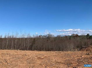 Branch Dr E, Scottsville, VA 24590