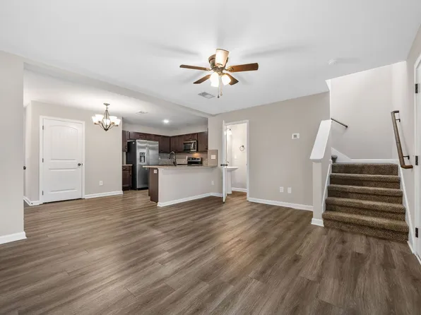 Glenstone Springs Dr - 428, 428 Glenstone Springs Dr Unit D, Clarksville, TN 37043