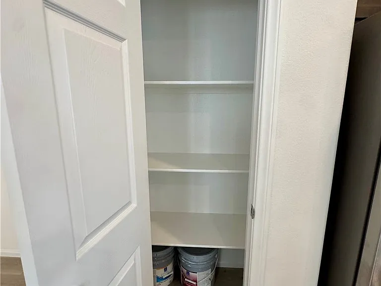 630 Bellus Pl — Photo 18
