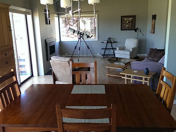 2nd image of 153 Cordova Ln