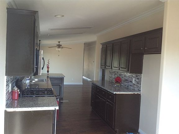 4th image of 25755 N Winds Dr