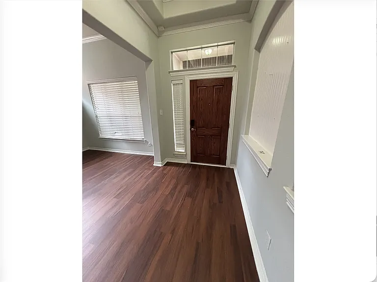 Entry way