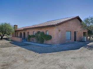 1951 W Cessna Way, Tucson, AZ 85755