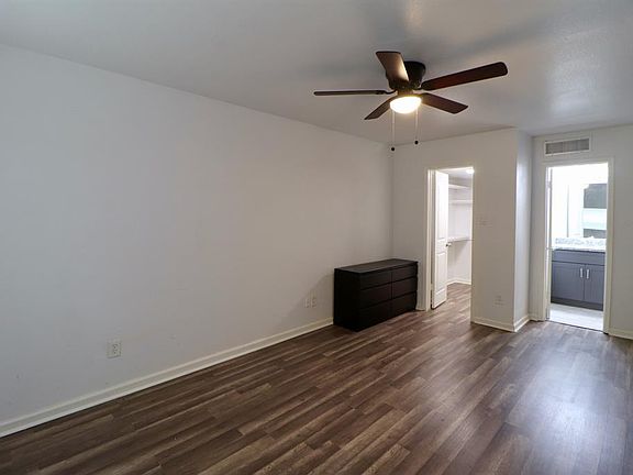 4th image of 5929 Queensloch Dr APT 103