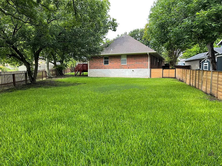 603 Green Field Cv — Photo 14