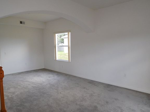 Additional Living Room